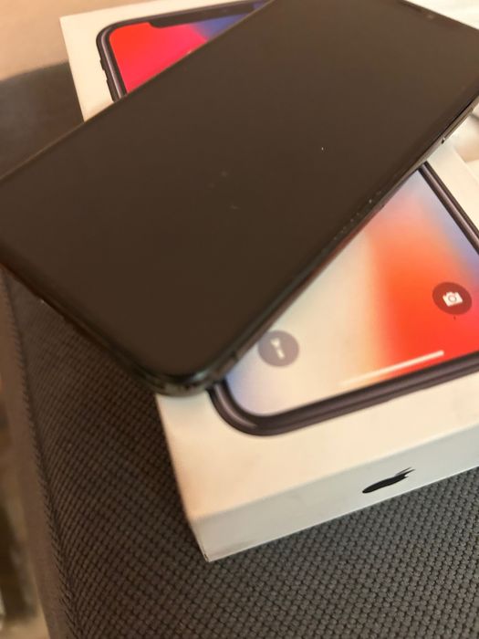 Iphone XS перфектен