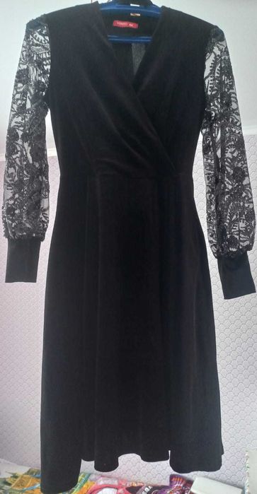 Продам платье в отличном состоянии