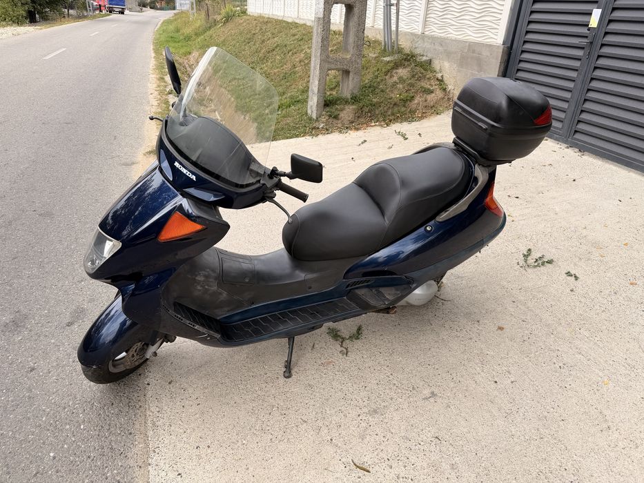 Scuter Honda Pantheon 150cc