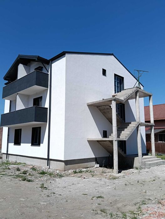 Vând in bloc nou ap 2 cam 2 balcoane 57 mp 7 Nov Lidl zona Nordului
