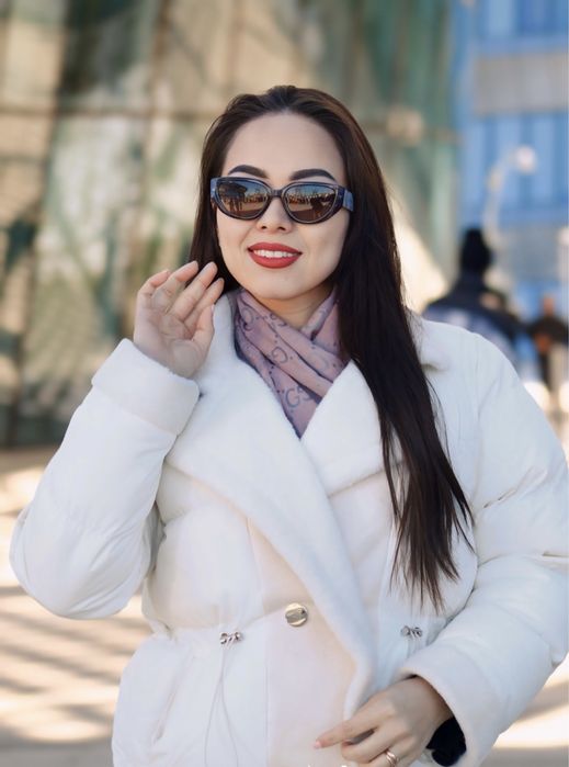 Женские одежды пальто шуба