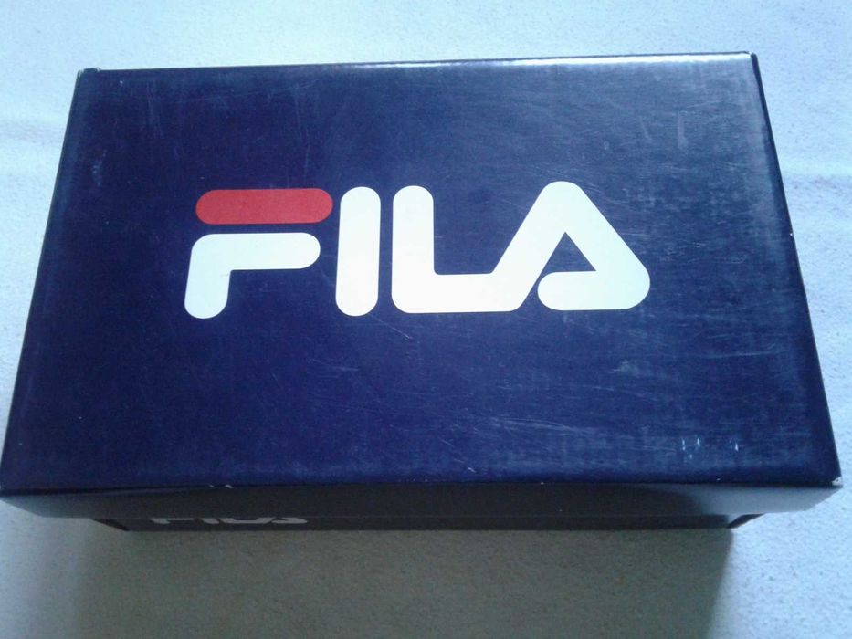 Ghetute Fila imblanite,indigo cu inimioare roz, 25 (talpic16,5cm), noi