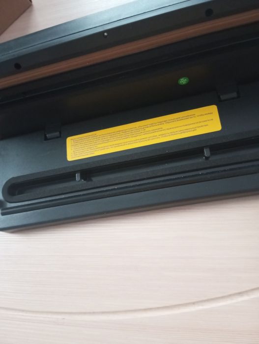 Продам вакуумный упаковщик