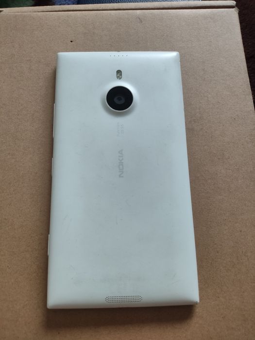 Nokia Lumia 1520 на запчасти