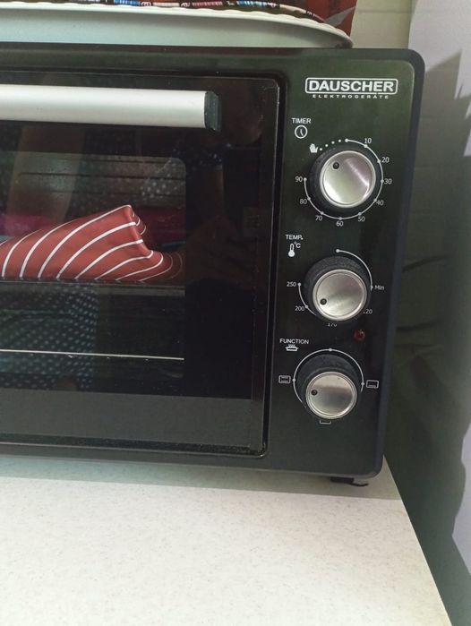 Духовая печька продам