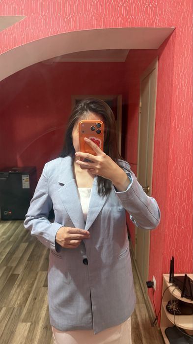 Продается женский пиджак