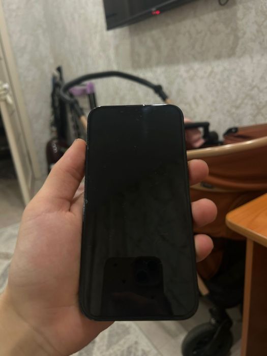 Продам айфон 13 хтс