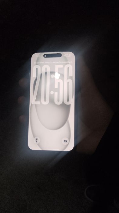 Айфон 15 почти новый