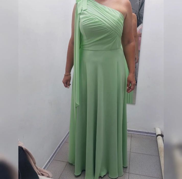 Платье вечернее длинное