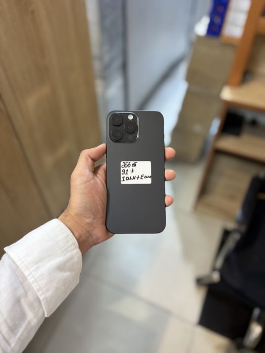 Iphone 16 max 256 gb black titanium