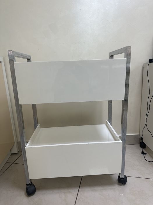 Продам помощник на колесиках