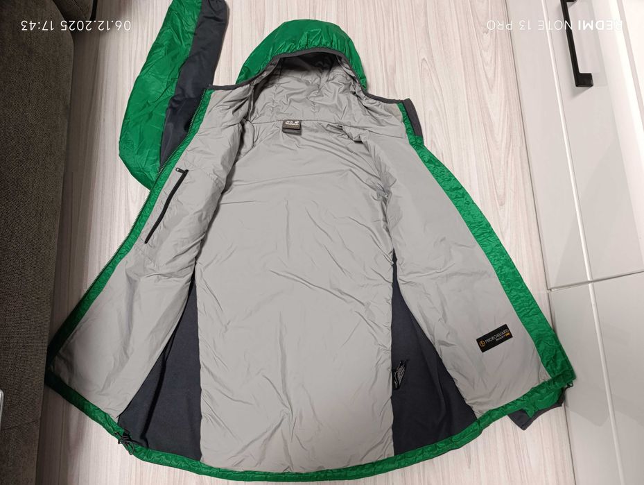 ''Jack Wolfskin''оригинално мъжко яке Л размер