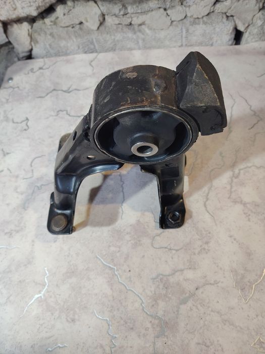 Подушка от двигателя