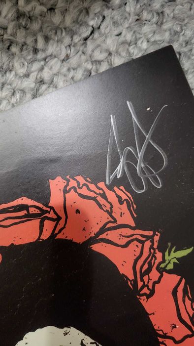 poster cu autografe formatia Blue October