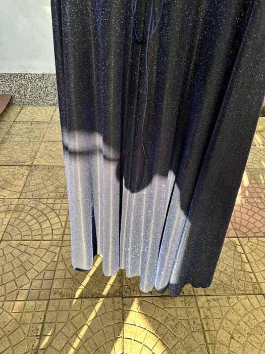 Официална рокля с цип и корсет