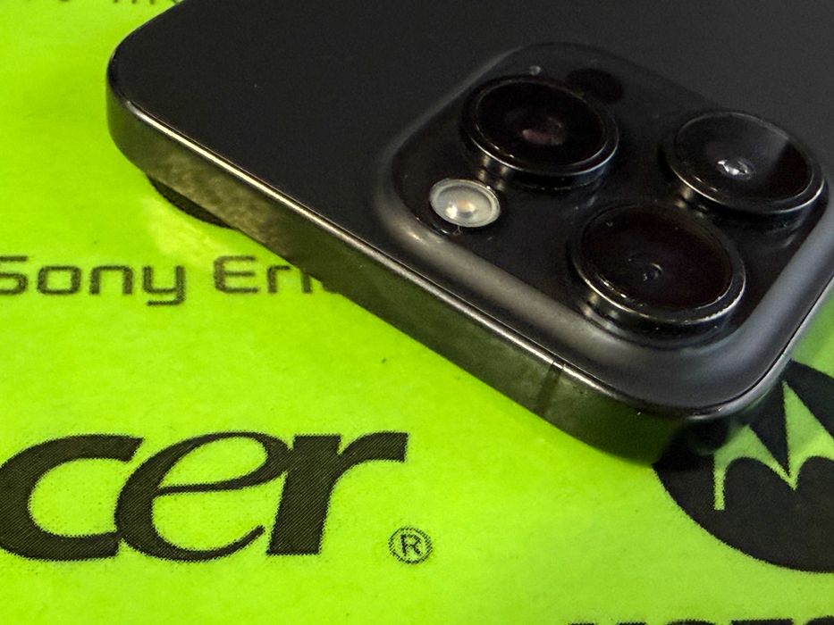 iPhone 15 Pro Max 256gb фабрично отключен