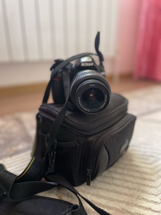 Фотокамера, Nikon D3100