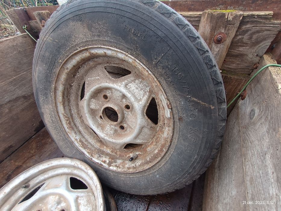 Remorca auto lunga fara semnalizare