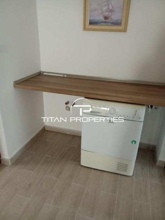 Едноетажна Къща след ремонт с двор в гр. Каблешково