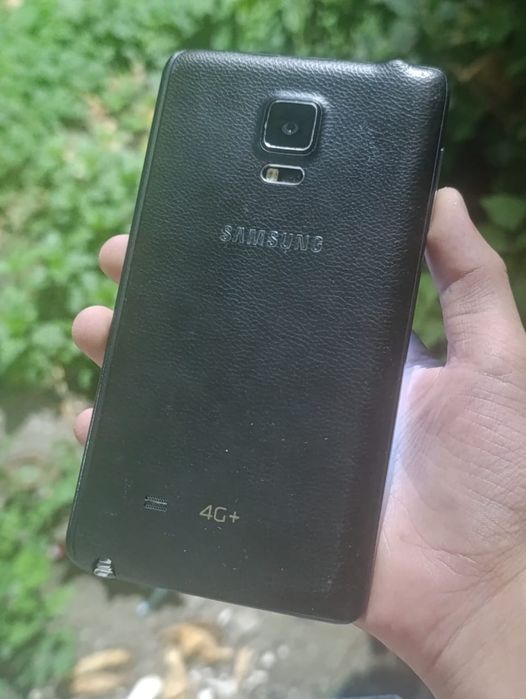 Обмен редкий Samsung note edge 4g