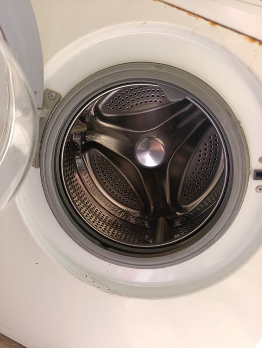 Стиральная машина автомат