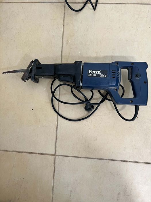 Саблен трион Ferm FRS-600 – 600W