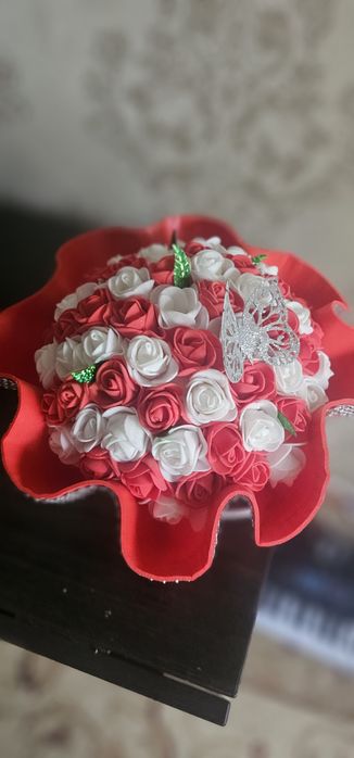 Светильник из розочек