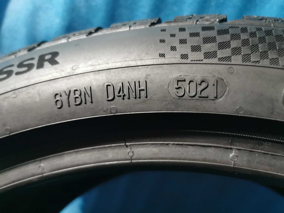 245/40 R19 - 275/35 R19 - continental runflat m+s 4 bucati 2 marimi