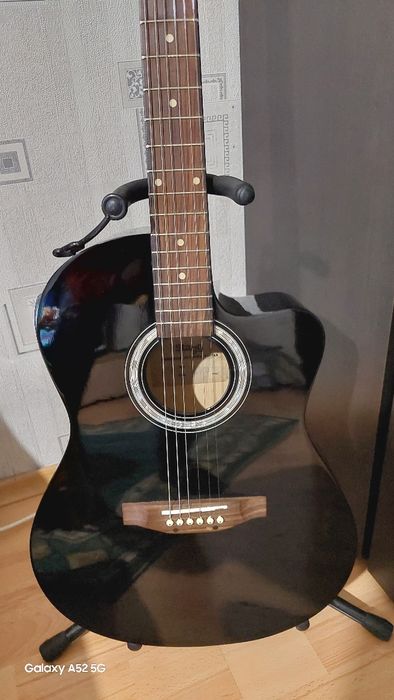 Електроакустична китара Stagg