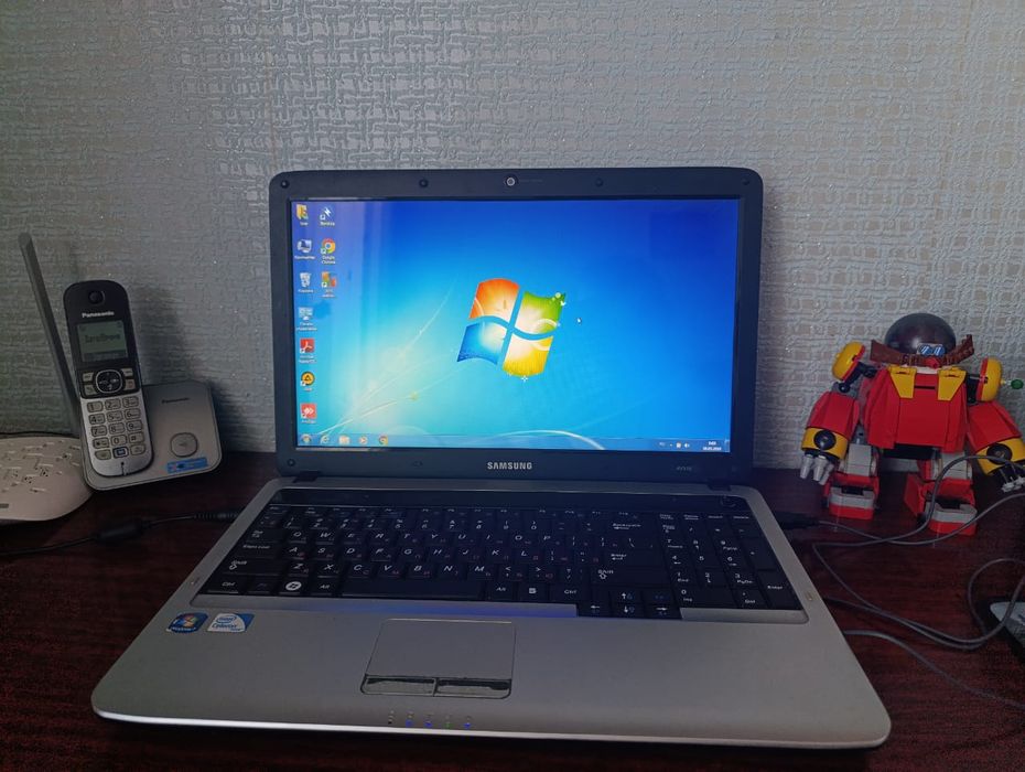 Ноутбук Самсунг!