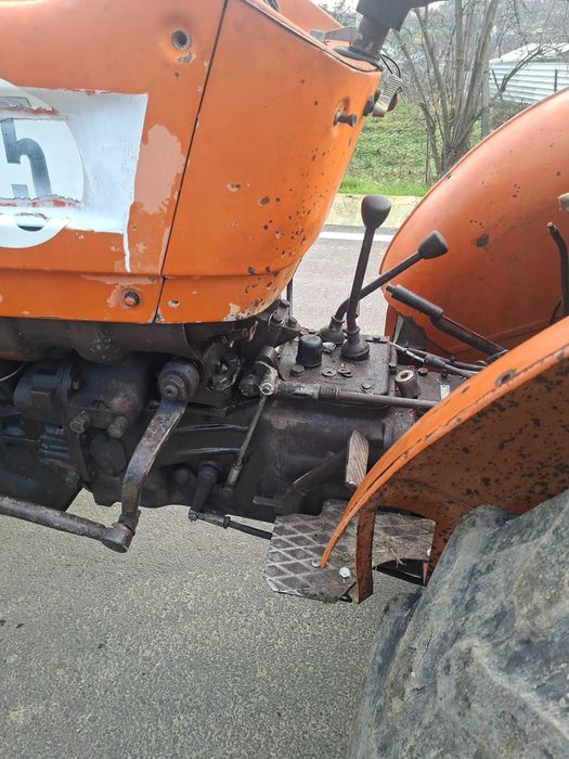 Tractor Fiat 450