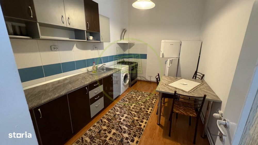 Inchiriere apartament de 85 mp. la casa, str Rosiori