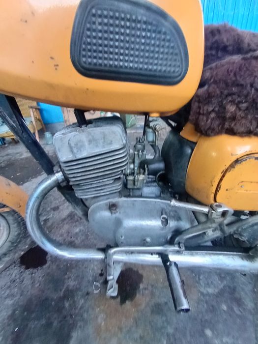 Продам мотоцикл восход