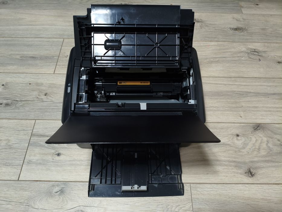 Продам принтер Canon LBP3010B.