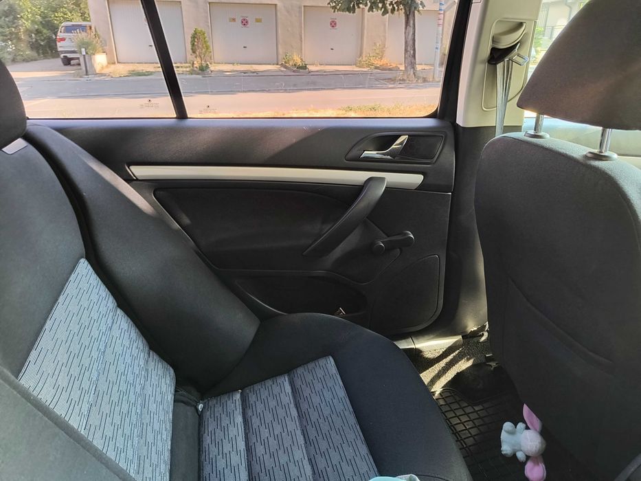 Шкода Октавия 1.6 TDI 2011