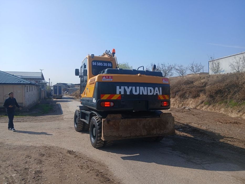 Hyundai Ekskvator w 140