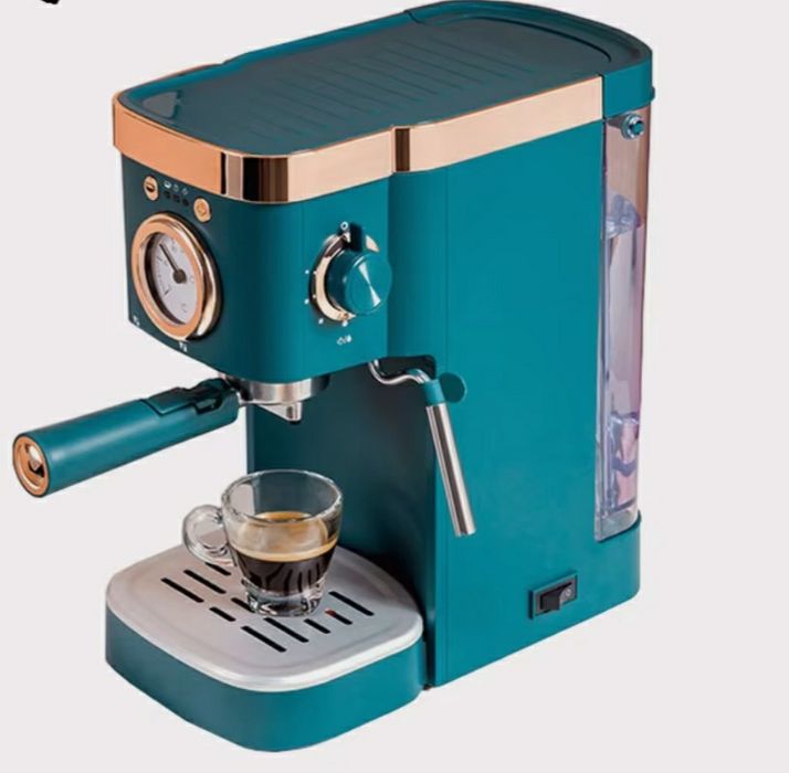 Продам новую кофемашину