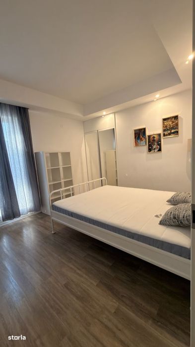 2 camere,bucătărie separată, vedere la piscină, parcare, în Cosmopolis