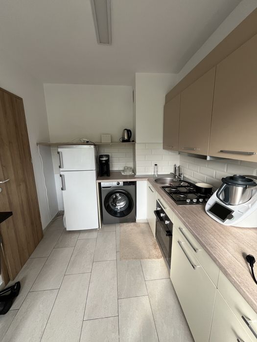 apartament de inchiriat