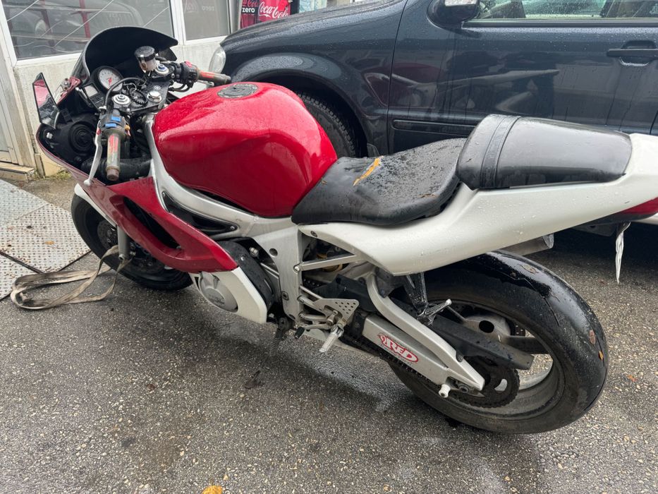 Yamaha R6 на ЧАСТИ