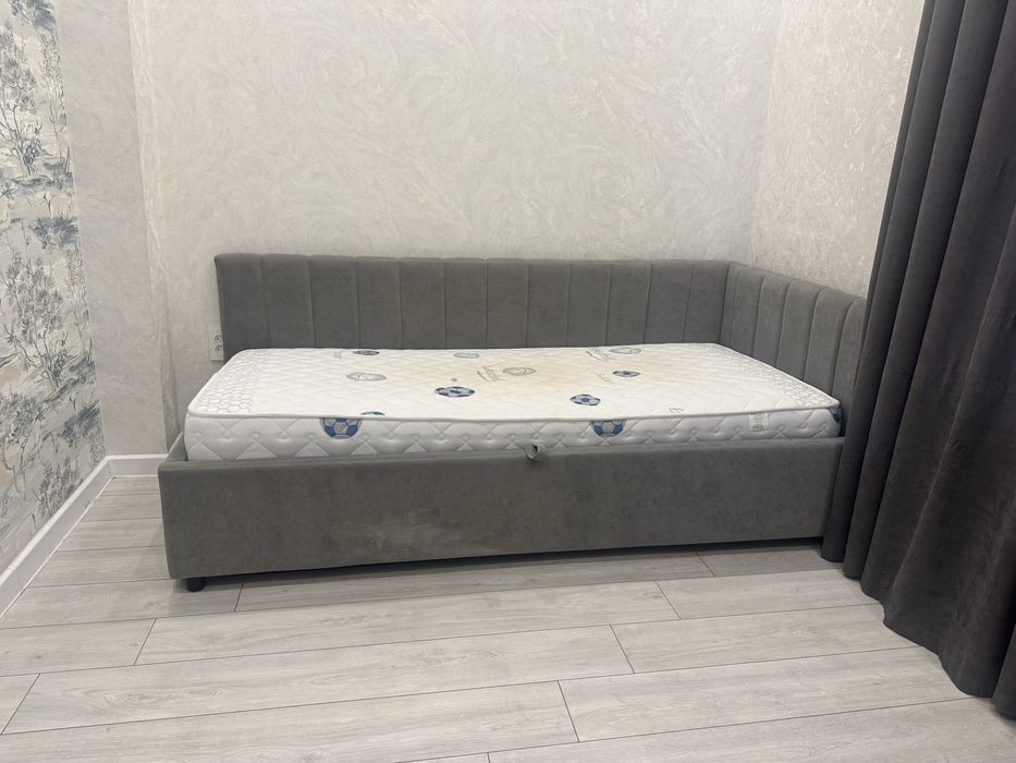 Продается односпальная кровать