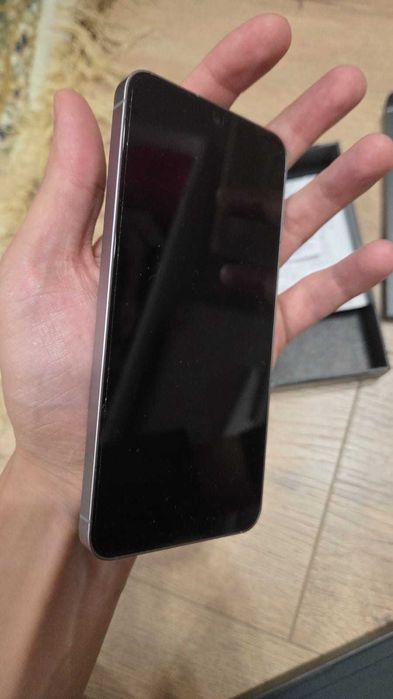 Samsung Galaxy s25 на гарантии
