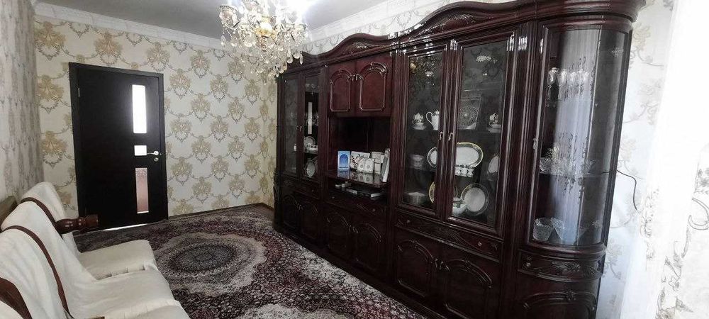 Дом сотилади !!!