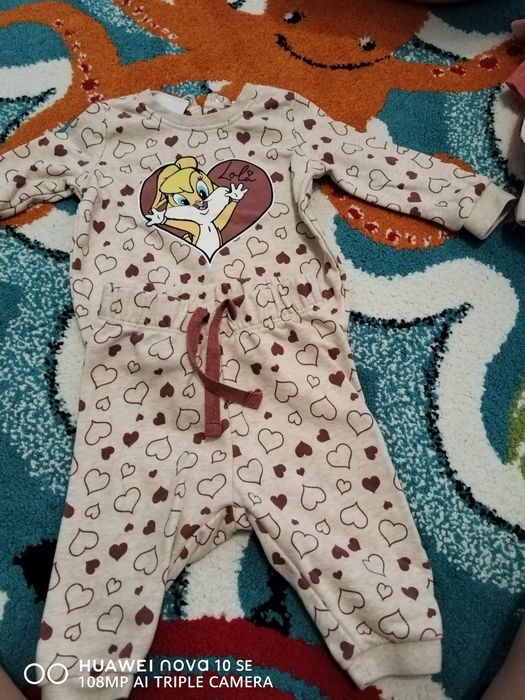 Дрешки за момиче