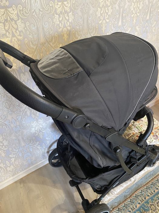 Продам коляску чемодан
