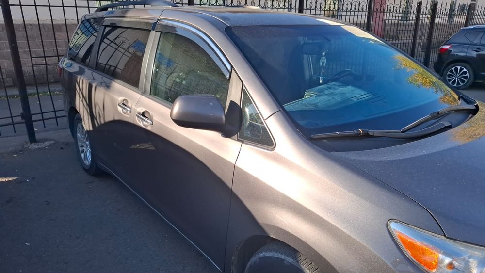 Продам Тоуота Сиену