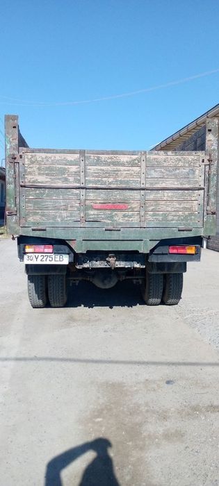 Zil zil gruzavoy 1980 yil