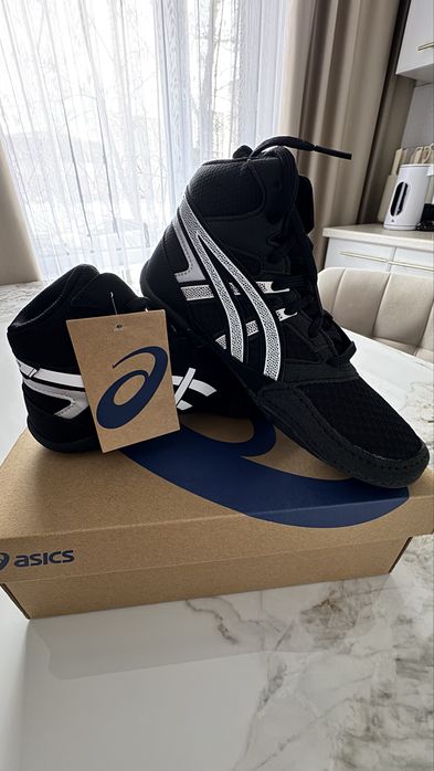 Борцовки на мальчика Asics