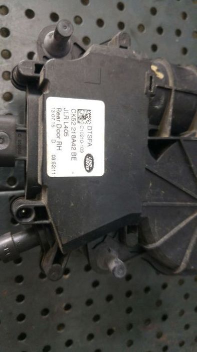 Acurator mecanism blocare usa dreapta spate land rover range rover 4 l405 vogue ck52218a42be