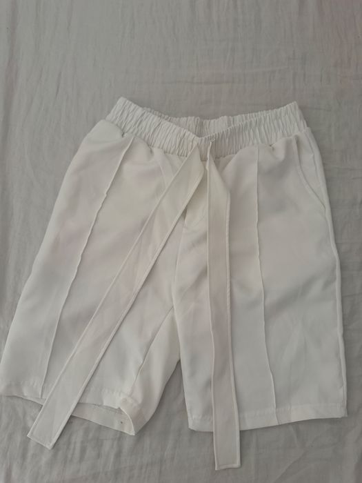 Vand pantaloni Louis Park M alb si negru